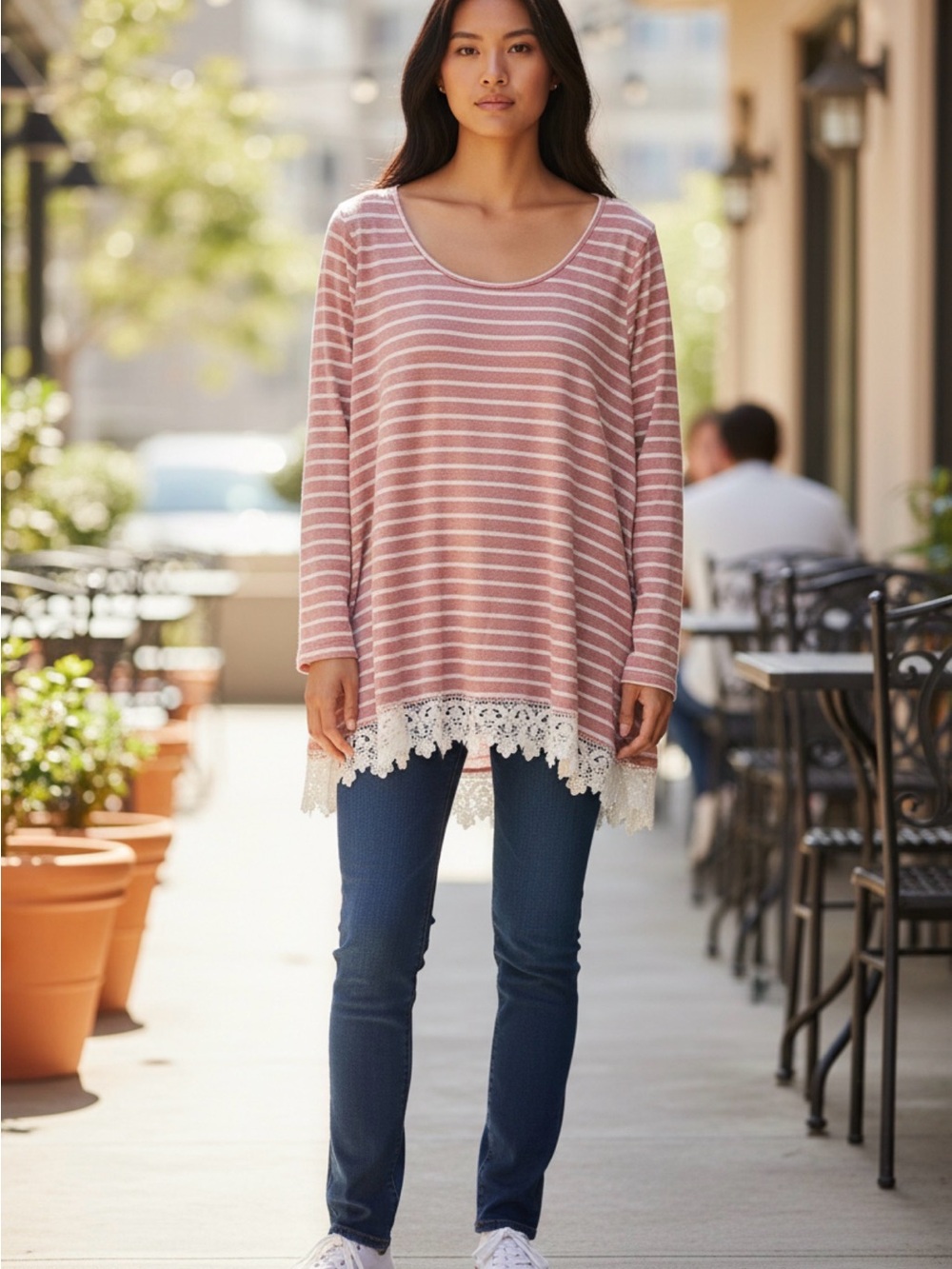 NWT: BloomChic size 12 Striped Lace-Hem Pullover